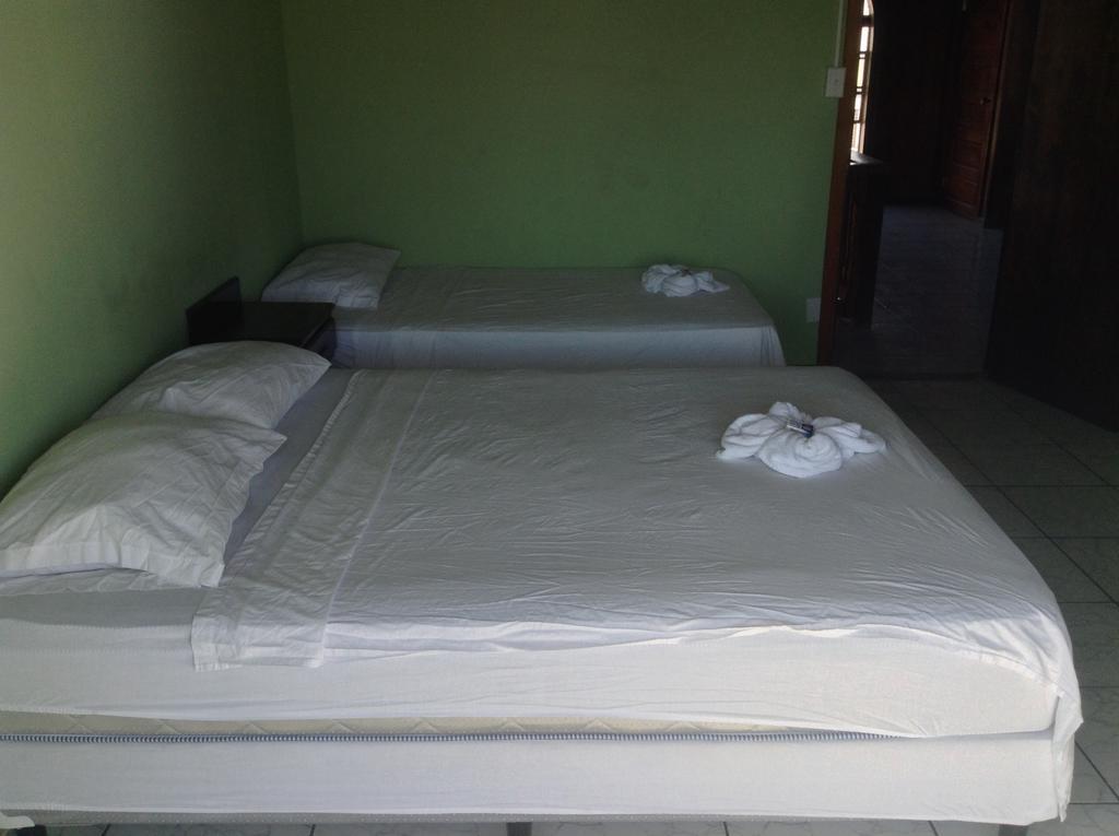 Amelia Guest House San Pedro  Ngoại thất bức ảnh