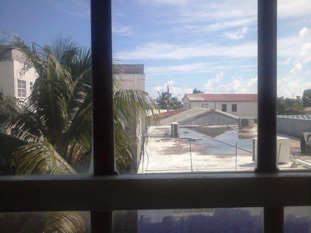 Amelia Guest House San Pedro  Ngoại thất bức ảnh